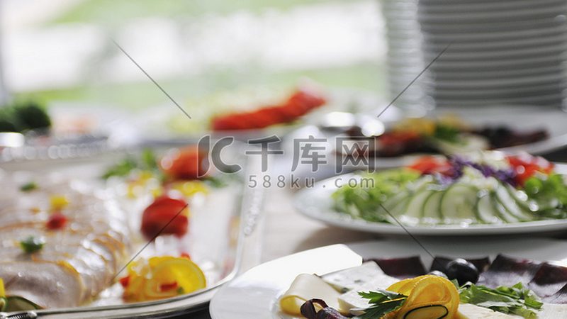 蜜饯、果干、话梅：儿童零食的甜蜜与安全